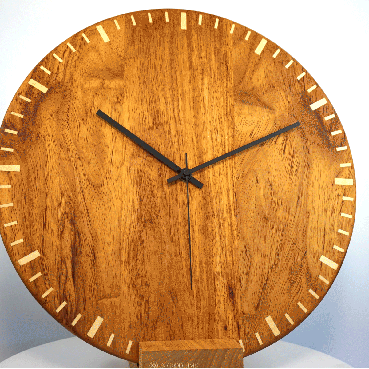 Trace – Rosewood Wall Clock with Maple Inlay